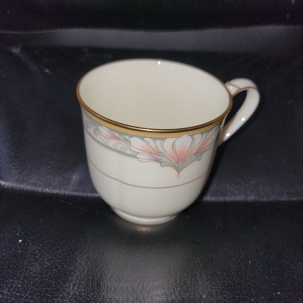 Noritake Barrymore Cup