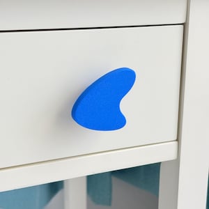 Atomic Boomerang Cabinet Knob – Mid Century Modern Retro Dresser Hardware