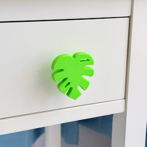 Monstera Leaf Drawer Knob – Tropical Cabinet or Dresser Pull
