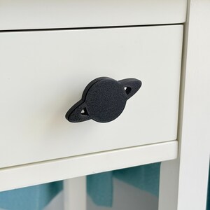 Saturn Planet Drawer Knob – Space Theme Cabinet or Dresser Pull