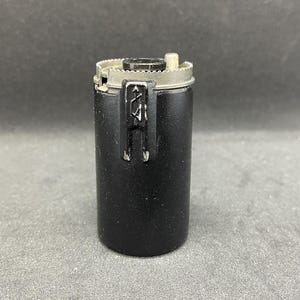 Carretel de filme soviético vintage de 35 mm e cassete de alumínio para câmeras FED, Zorki, Leica e Kiev (item número 1)