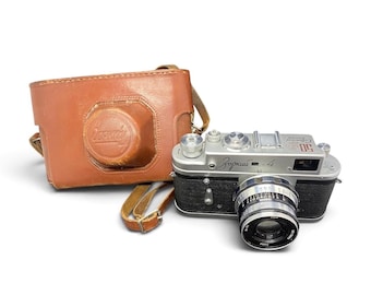 Zorki-4k ソビエト製レンジファインダーフィルムカメラ（レンズ付き