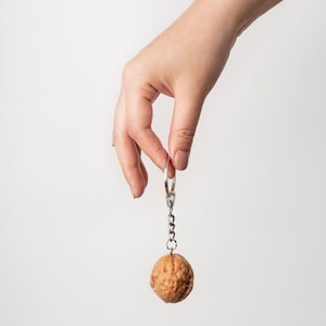 Walnuss Schlüsselanhänger Fake Food Keychain