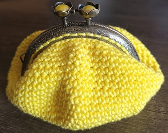 Crocheted coin purse
