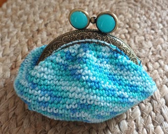 Crocheted coin purse