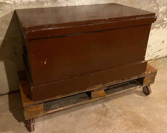 Early 20th C. Wooden Trunk With Customised Interior Trays