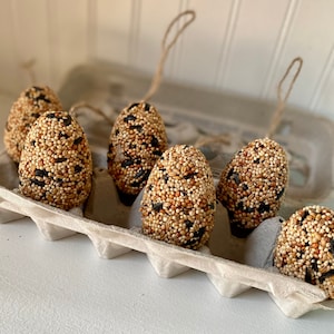 Set of 3 Eco Bird Feeder, Easter Gift Bird Feeder, Outdoor Decor, Easter Gifts for adults,