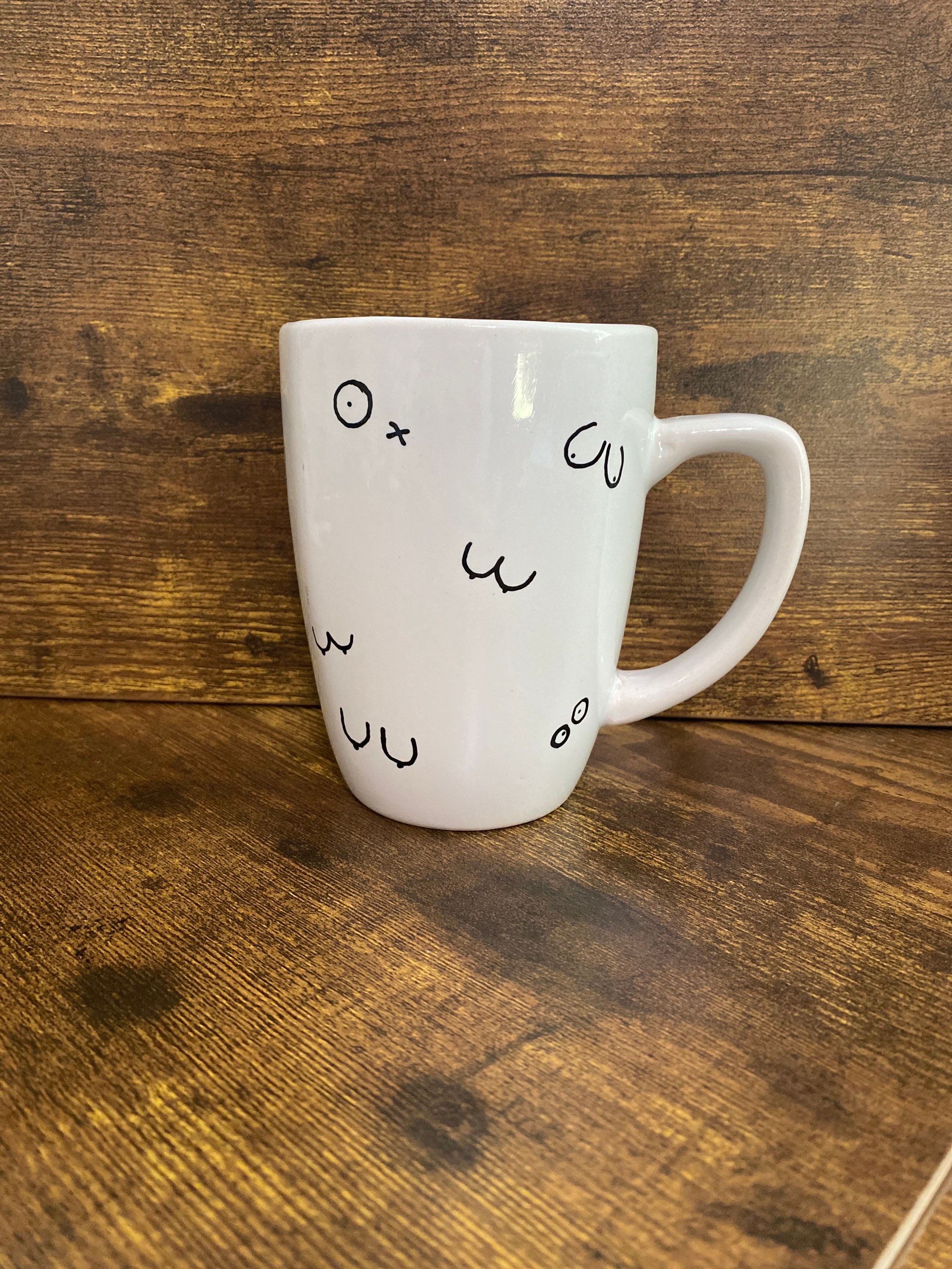 A cup tittie