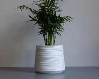 3D Printed PLA Plant Pot "Ripple" - Printed with non-toxic bioplastic PLA , in multiple sizes and colours, perfect for gifting