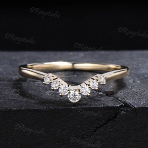 14k Solid Gold Curved Wedding Band 7 Stone Round Moissanite Diamond Band Chevron Matching Bridal Ring Minimalist Band Proposal Gift for Her