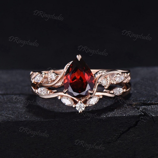 1.25ct Pear Natural Garnet Engagement Ring Set Nature Inspired Jewelry 14K Rose Gold Twig Vine Red Garnet Bridal Set January Birthstone Gift