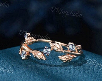 Unique Alexandrite Leaf Wedding Band Vintage Alexandrite Matching Stacking Band Art Deco Nature Alexandrite Wedding Ring Anniversary Band