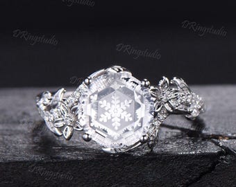10mm Round Natural Clear Quartz Wedding Ring Nature Inspired Snowflake Shape Gemstone Silver Ring Healing Crystal Engagement Ring for Wife