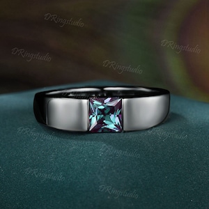 5mm Half Bezel Solitaire Mens Princess Cut Alexandrite Engagement