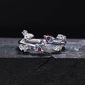 Nature Inspired Alexandrite Leaf Ring Vintage Floral Statement Ring 14K Rose Gold Alexandrite Stackable Ring Anniversary Unique Wedding Ring