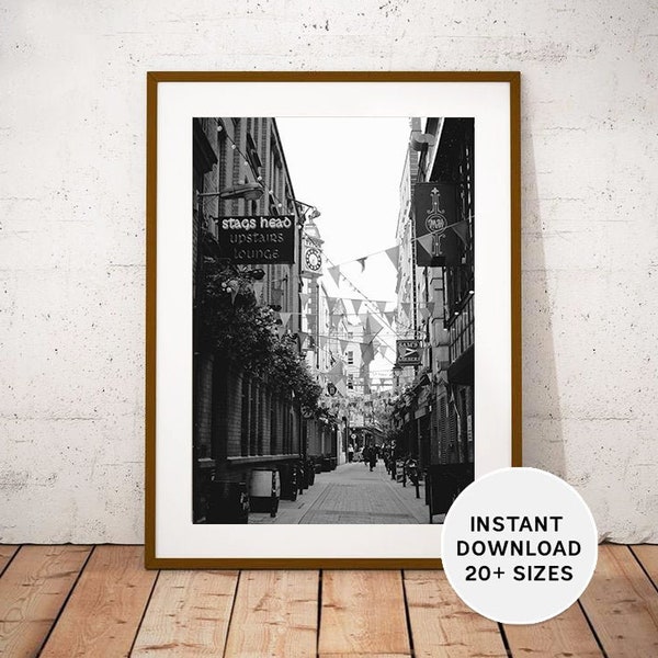 DUBLIN, Ireland, Temple Bar, Black White Travel Photography, Printable Photo, Instant Download, Irish Art, Ireland Home Decor, Gift Ideas