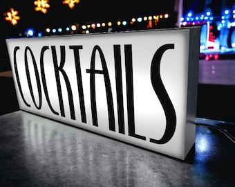 Cocktails Bar Light Up Illuminated  Sign Light Box White | USB LED Powered | Retro For Wall Art | Home/Studio Table | Light Box