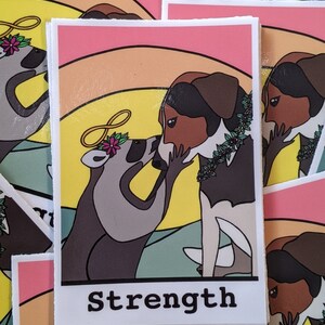 wasbeer TAROT!  TRASH PANDA Originele kunststicker Kracht! Tarotkaart waarzeggerij vinyl waterdicht verzamelobjecten cottagecore natuurliefhebber