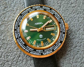 Raketa CITIES World time, rare green watch, Time Zone watch, mens watch, raketa watch, pilot watch,
