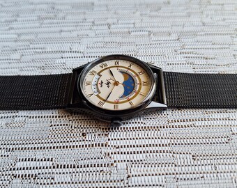 NEW Quartz watch LUCH Real Moon Phases Calendar, Moon phase watch, Soviet  watch, black watch, moonphase calendar, moon watch,