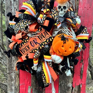 Halloween wreath, Skull wreath, Halloween swag,Halloween decoration,Pumpkin wreath,Front door wreath,