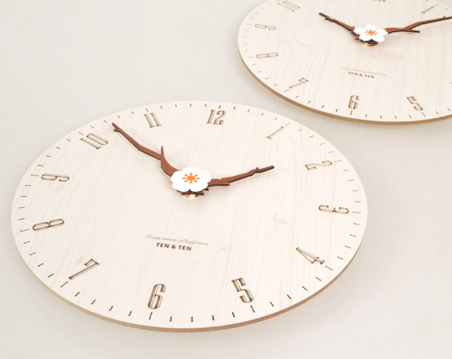 Flower Rustic Wooden Wall Clock home Gift Home Décor Etsy