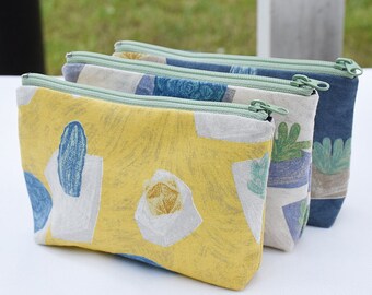 Ethnic Simple makeup bag -- cosmetic bag | unique | zipper pouch | clutch | Gift for her | Bridesmaid | large | mom gift | toiletry bag