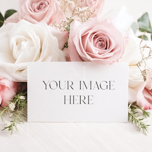 Maquete de cartão de visita, rosas cor de rosa, download instantâneo, maquete de cartão de visita, configuração plana, maquete PSD, fotografia de stock