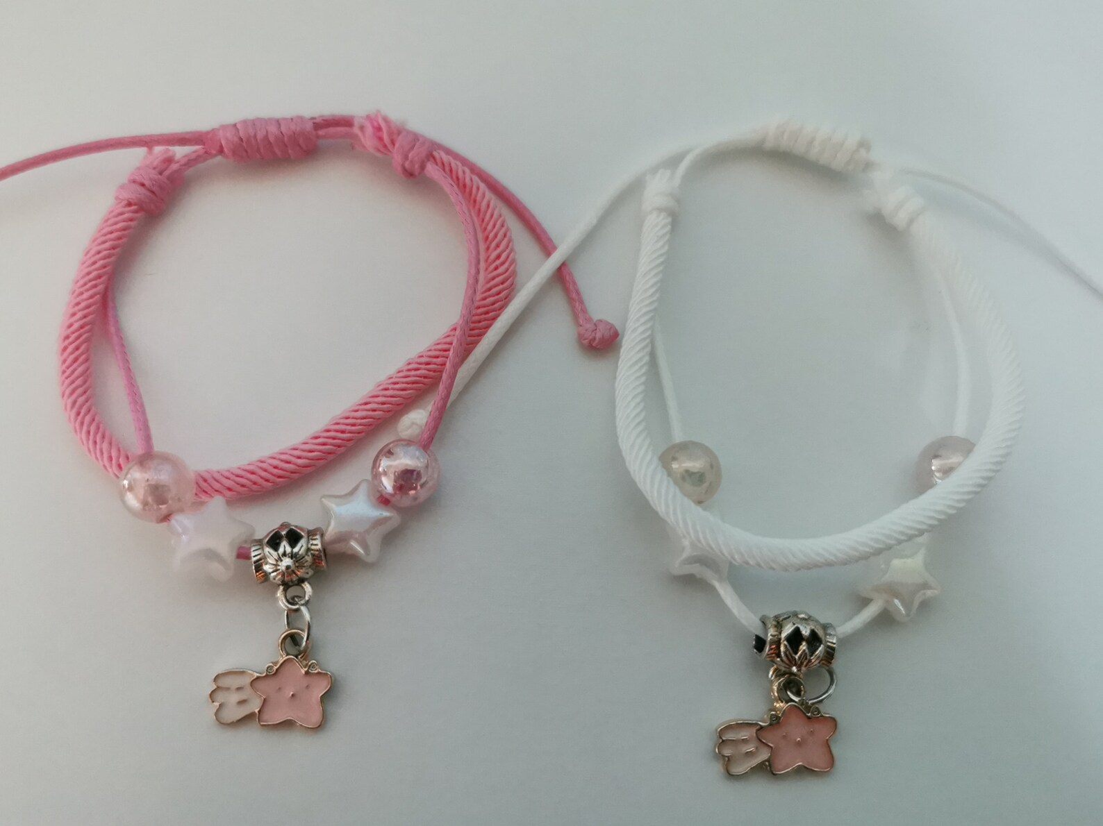 Bracelet Duo BFF Perles – Neuf Avec étiquettes, Sans Marque, Style Ami(e)s