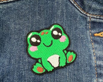 Embroidered Frog Patch – Kawaii Green Appliqué for Clothes, Jackets, Backpacks
