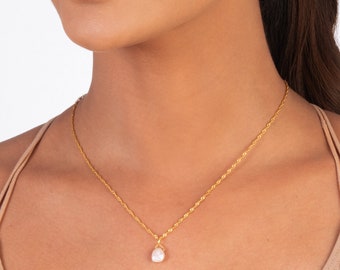 Pearl Necklace Gold Plated 925 Silver, Simple Minimalist Freshwater Pearl Pendant Necklaces for Women Dainty, Her Bridesmaid Necklace Gift