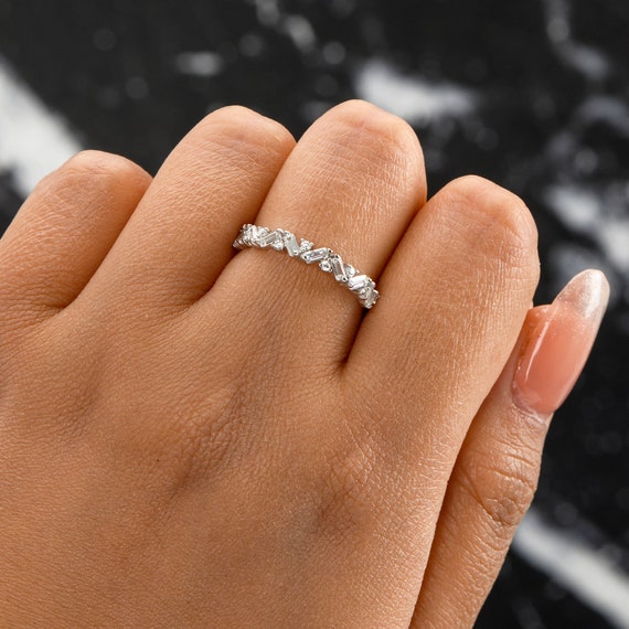 The Arkee Textured Band For Her | BlueStone.com