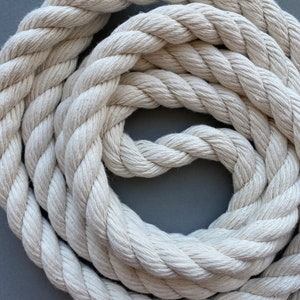 Twisted Cotton Rope 1/2 ″× 100′ Natural Brown Thick Rope for Crafts,  Macrame, Plant Hanger, Wall Hanging, Home Decorating, Railings, DIY  Decorative