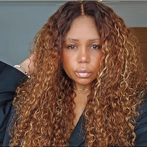 CIARA HIGHLIGHTED Lace Front Wig with fakescalp. Natural curly Glueless Human Hair Extensions Made With High Quality Human Hair