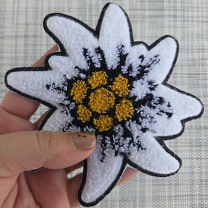 Parche de chenilla Edelweiss / Aplicación de flor bordada en relieve / Parche para coser en chaqueta