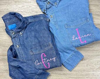 Braut Party Monogramm Jeanshemd | Personalisiertes Shirt | Jeanshemd | Brautparty Geschenk | Brautjungfern Geschenk | Monogramm Shirt | Braut