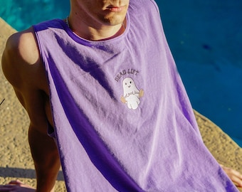 Ghost Dead Lift Wortspiel Tank | Halloween-T-Shirt | Gespenst-Shirt | Gesticktes Halloween | Halloween Stickerei | bestickt | Ästhetisches Tank Top