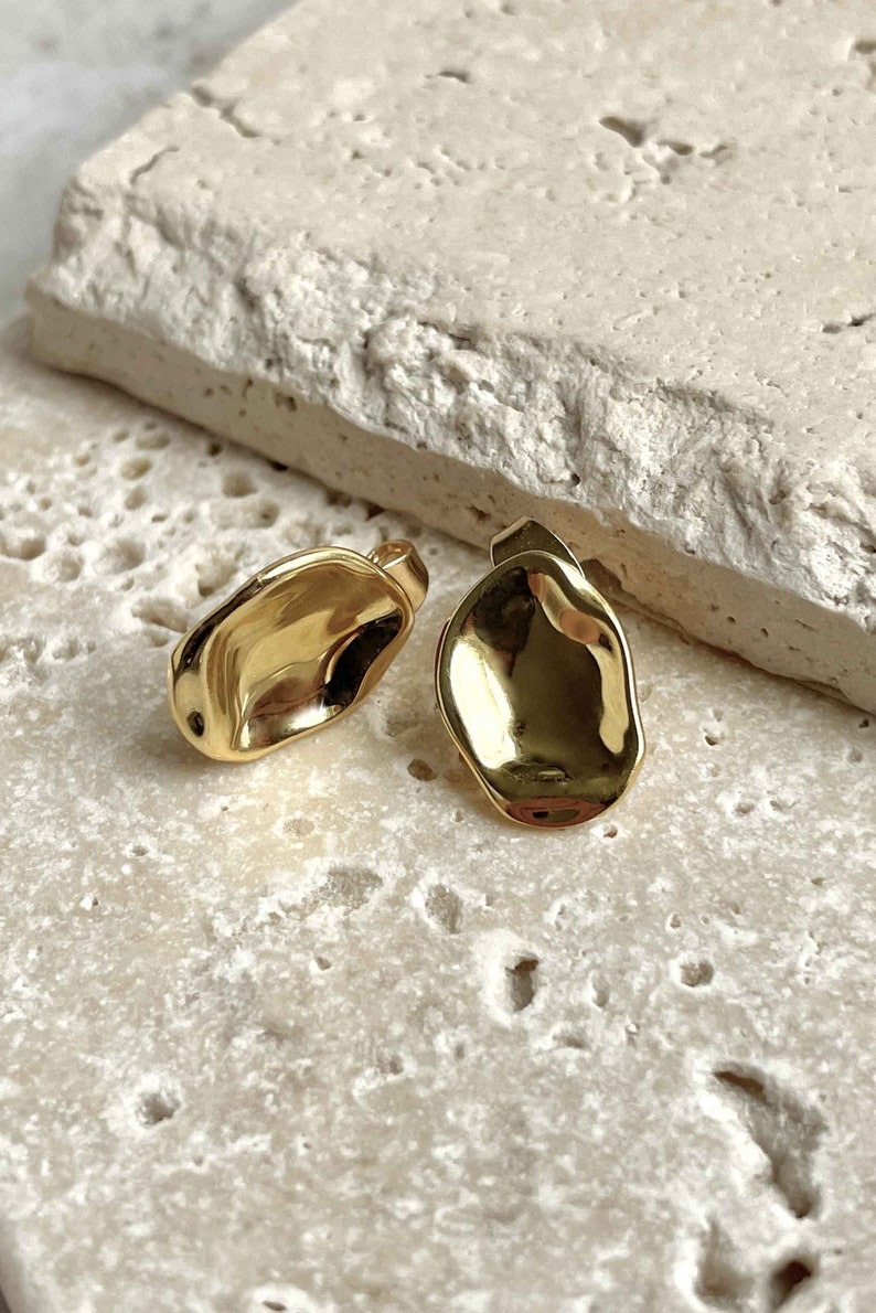 The Aqua Studs // 24k Gold Plated Textured Earrings // Sleek and Wavy image 3