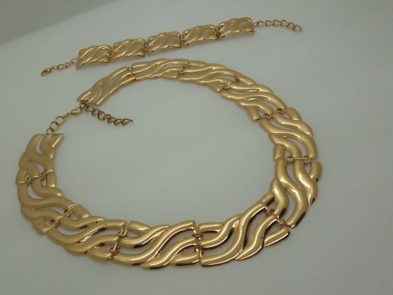 Vintage Gold Plated Costume Jewelry Set, Massive … - image 4