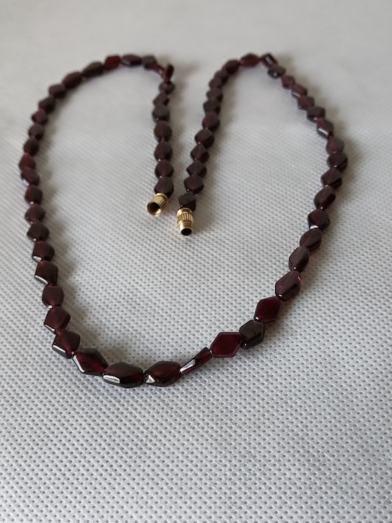 Liebevolle Granat Kette Necklace flach Perlen For… - image 1