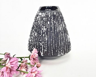 Handmade Black and White Ceramic Vase/ Modern Vase/ Small Ceramic Rustic Flower Vessel/ Ceramic Flower Vase/ Gift for Birthday Housewarming,