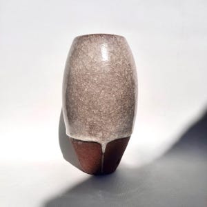 Handmade ceramic brown vase for flowers / Clay vase as an interior decoration / Holiday gift / Gift for him