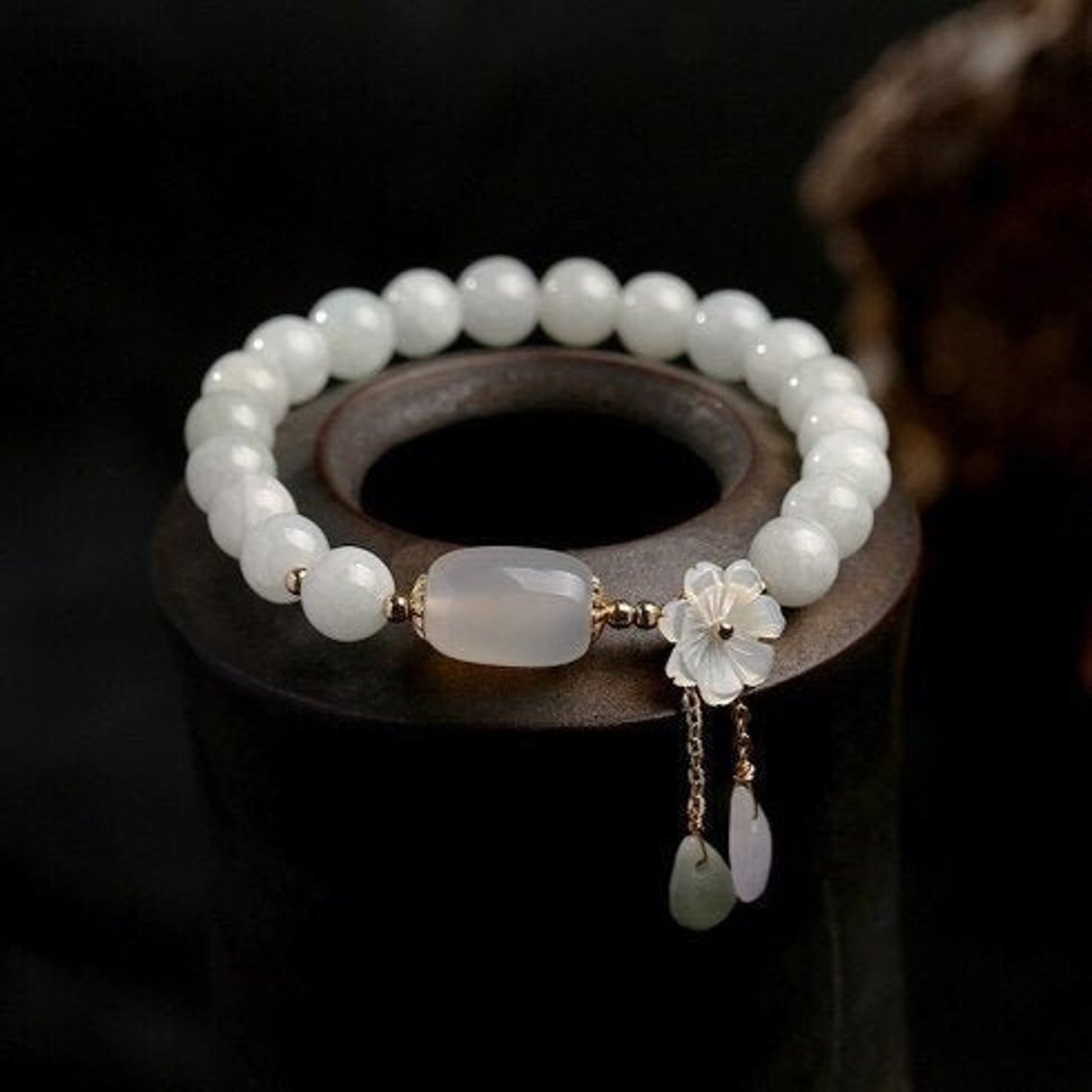 Unique White Jade Healing Stone BraceletMeditation Calming Etsy