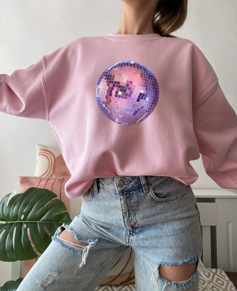ball sweatshirt retro