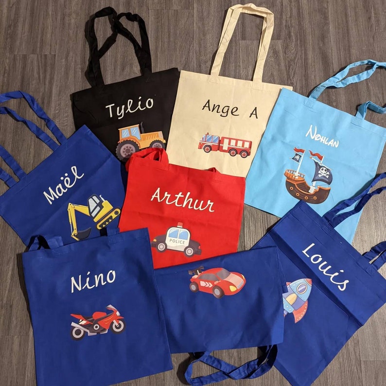 Tote bag personnalisé, tote bag enfant, sac école , sac enfant , tote bag coton , sac bandoulière, sac pratique, collection véhicule image 1