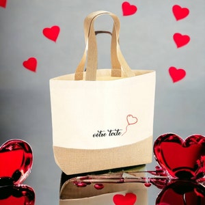 sac cabas personnalisé , sac personnalisé , cadeau femme ,idée cadeau femme , sac ballon coeur texte personnalisé