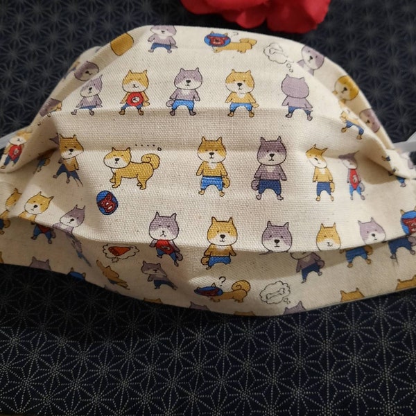 Masque facial en tissu japonais motif chien Shiba inu. 3 couches.