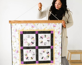 Display a Quilt with Wooden Hanger Bars