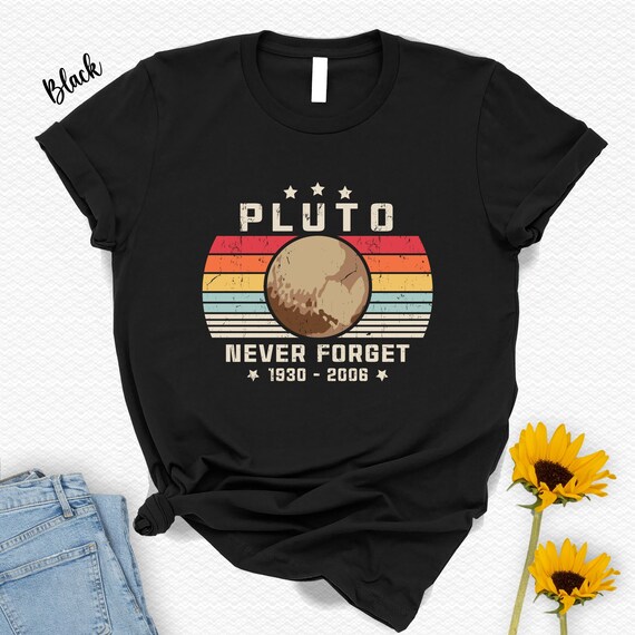 2006 Vintage T Shirt, Birthday Gift Tee. Retro Style Shirt. 2006 Vintage T Shirt, Birthday Gift Tee. Retro Style Shirt.
