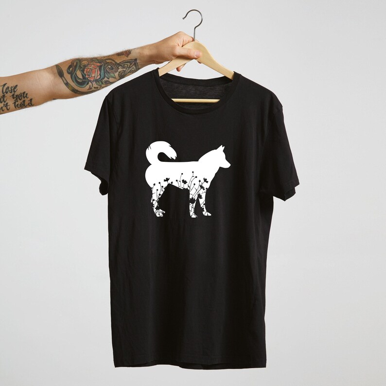 Camiseta con estampado floral de husky siberiano: Regalo para amantes de los animales imagen 6